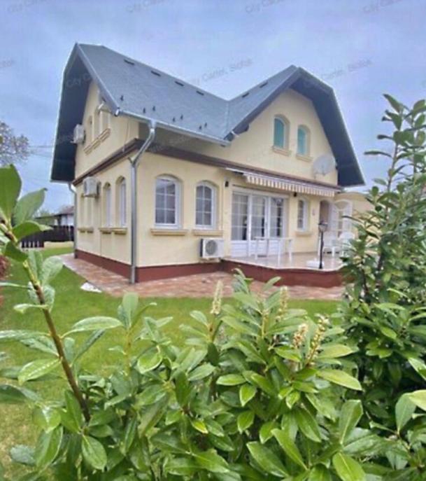 Diofa Apartman Siófok Zewnętrze zdjęcie